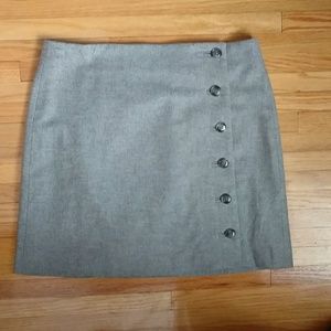 3/$15 Banana Republic gray skirt